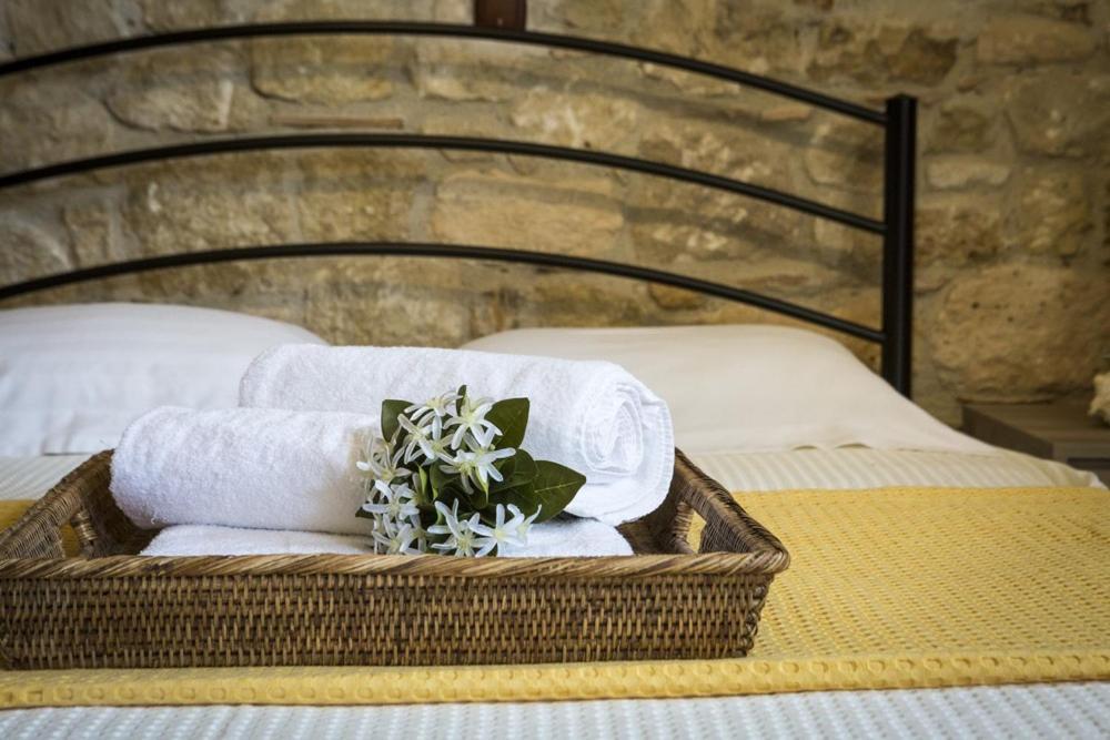 Stigmes Villas & Suites Néa Szkióni Kültér fotó