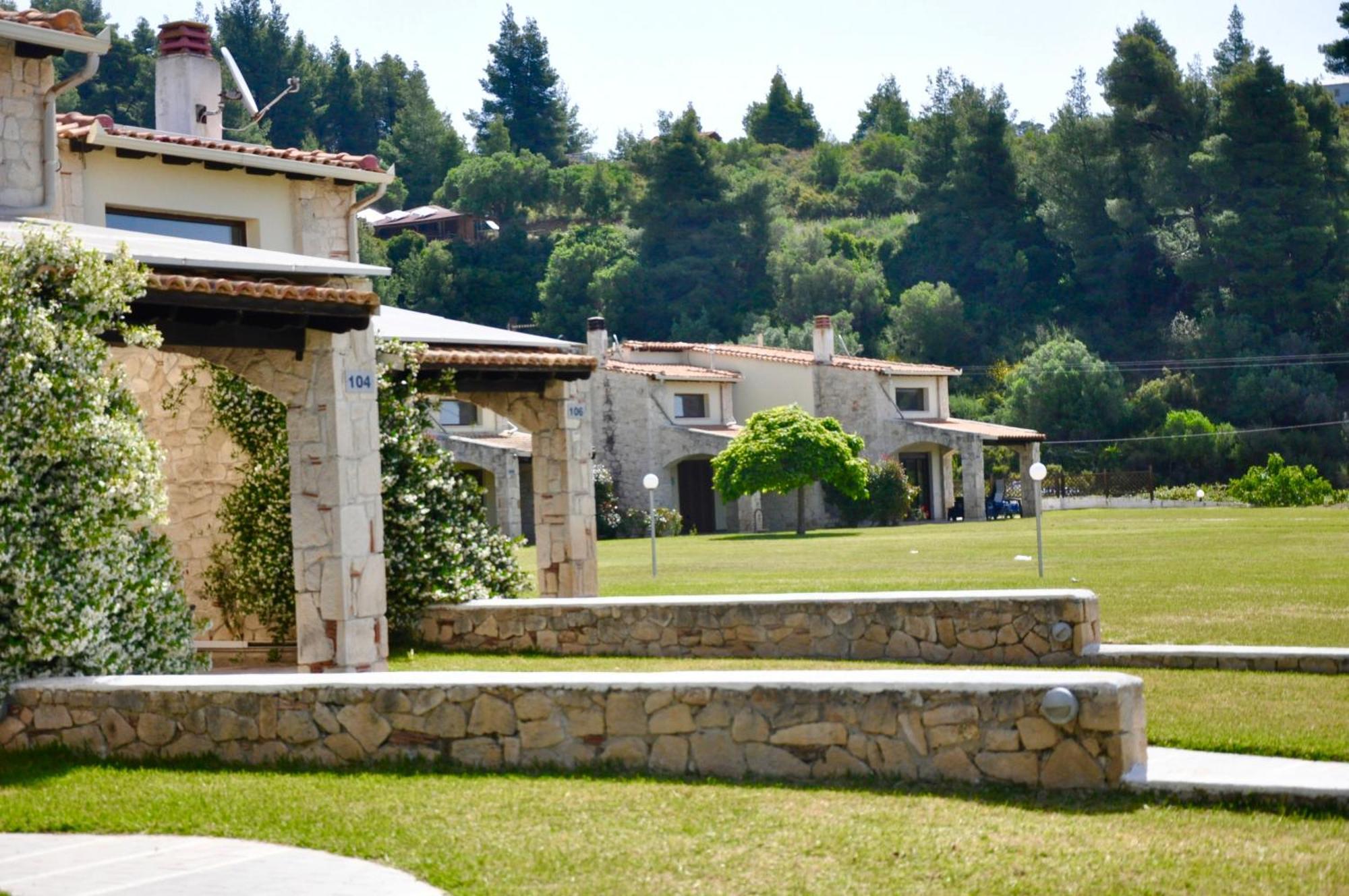 Stigmes Villas & Suites Néa Szkióni Kültér fotó