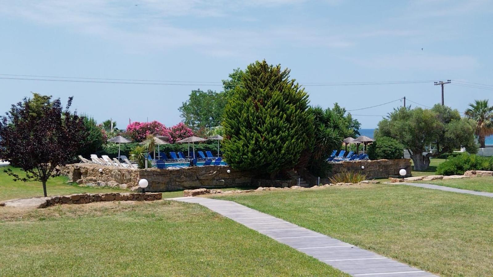 Stigmes Villas & Suites Néa Szkióni Kültér fotó